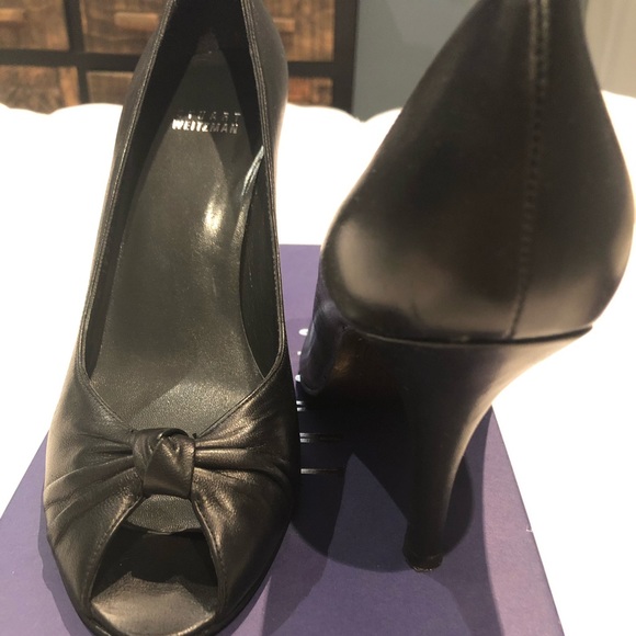 Stuart Weitzman Size 8.5 - Picture 1 of 3